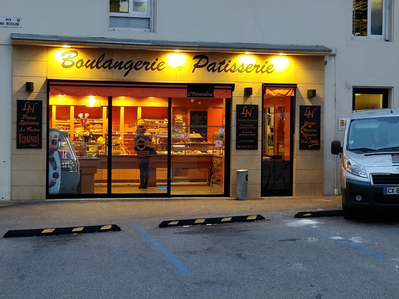 En Images 1